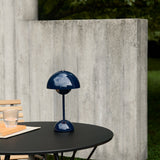 Flowerpot VP9 | zesty orange