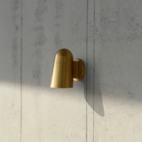Solid wall lamp SC105 | brass