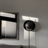 Dawn floor lamp | oxidized aluminium