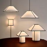 Ava square wall lamp | ecopet white