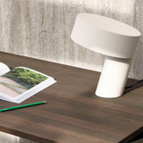 Slant table lamp | white