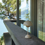 Flowerpot VP9 | zesty orange