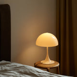 Panthella 320 table lamp | opal beige