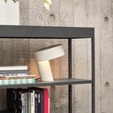 Slant table lamp | white