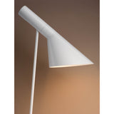 AJ table lamp | warm sand