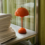 Flowerpot VP9 | zesty orange