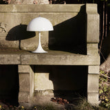 Panthella 250 portable | opaque coral