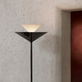 Gio LN28 floor | Emperador Marble and Dark Chrome