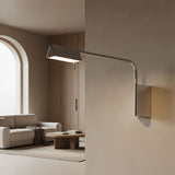 Academy wall lamp | chrome