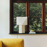 Aplat table lamp 440 | white silk paper