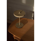 Asteria move monochrome portable | polished brass