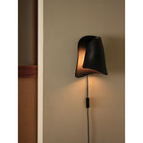 Oyster wall sconce IP | black