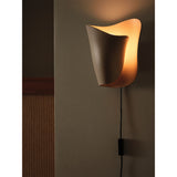 Oyster wall sconce IP | black