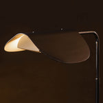 Wing table lamp | polished aluminium