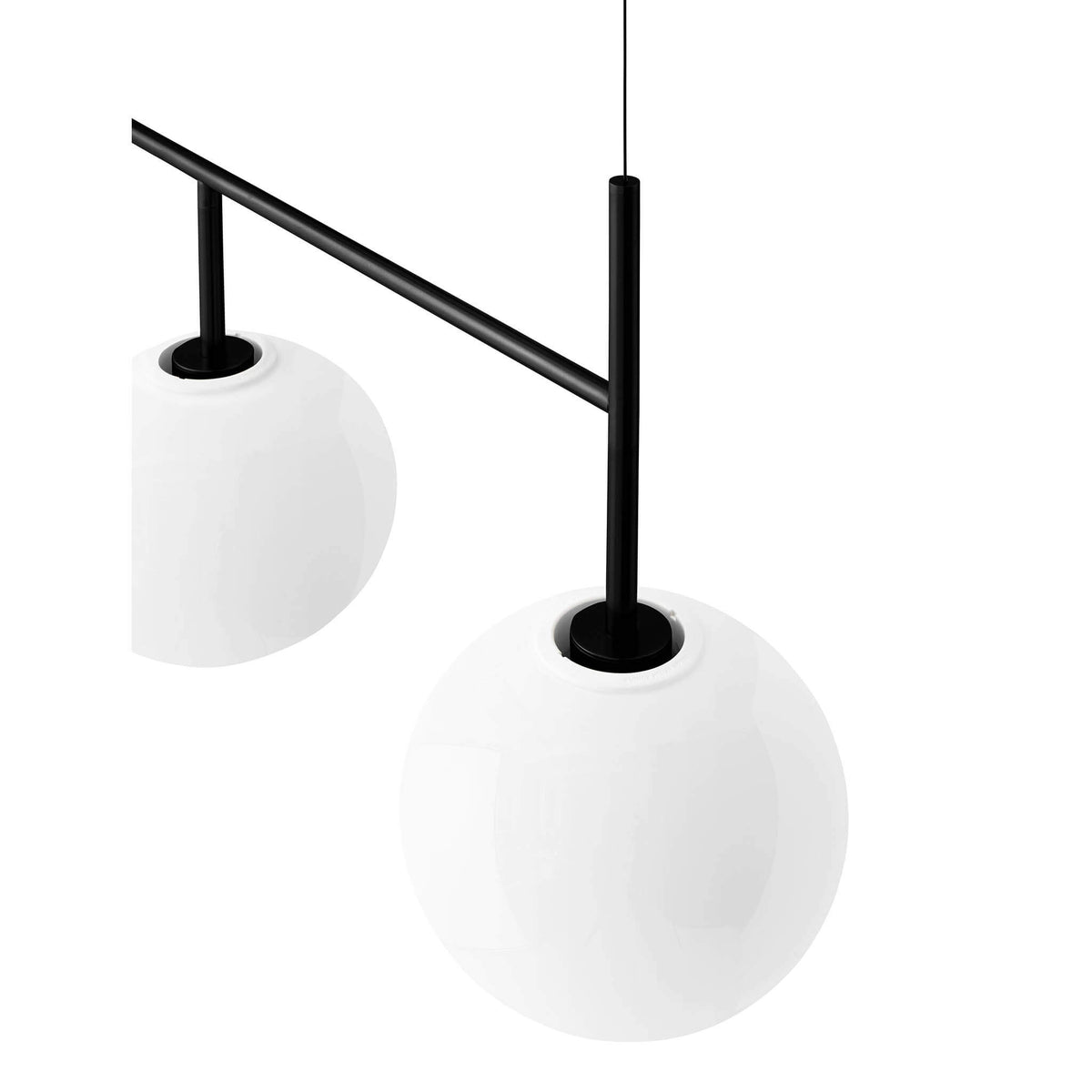 TR Bulb Suspension frame Black W. Matt Opal Bulb - candeeiro suspenso ...