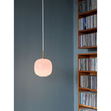 VL 45 Radiohus pendant ⌀17-37 | brass / glossy white opal glass