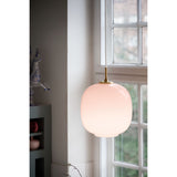 VL 45 Radiohus pendant ⌀17-37 | brass / glossy white opal glass