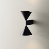 Apollo 24 wall | aluminium